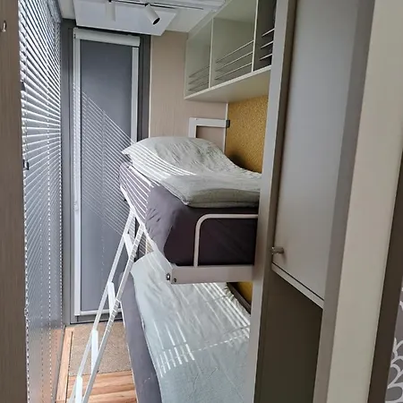 샬레 Aquahome - Np De Biesbosch - Bijzonder Overnachten Op Houseboat! *