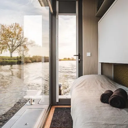 샬레 Aquahome - Np De Biesbosch - Bijzonder Overnachten Op Houseboat! *