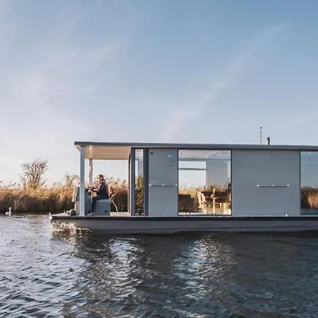 Aquahome - Np De Biesbosch - Bijzonder Overnachten Op Houseboat! * Werkendam